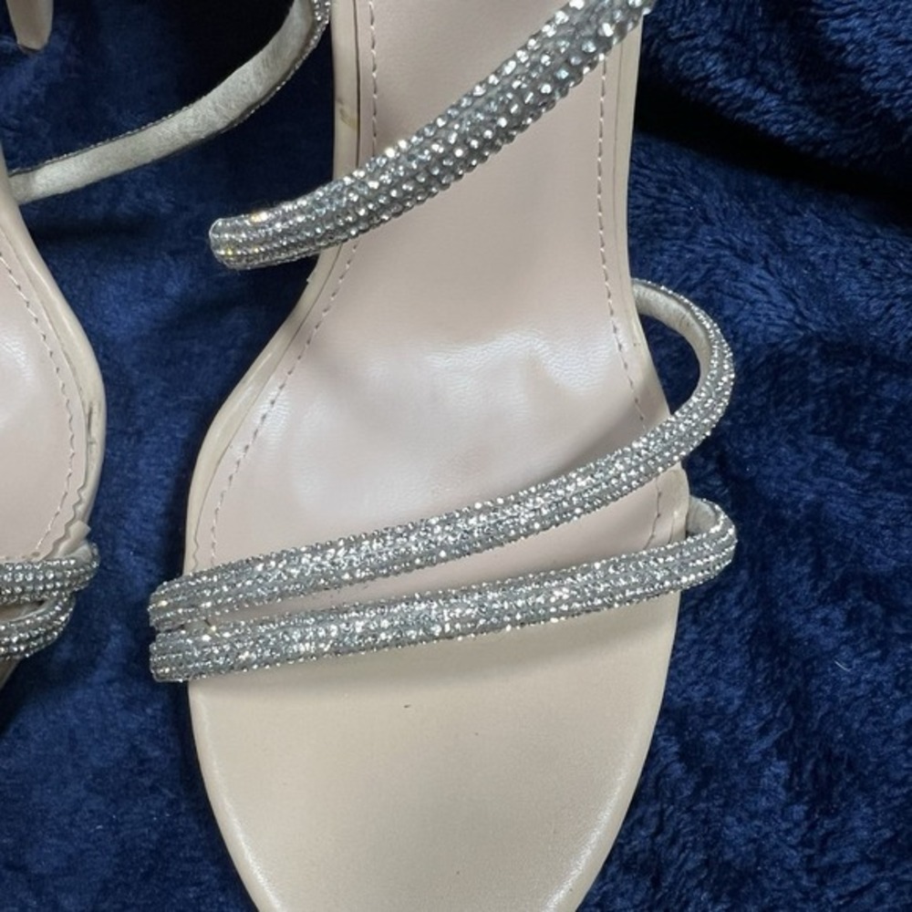 Glaze Women Rhinestone Embellished 4.5‎ Inch Heels - Picture 2 of 7